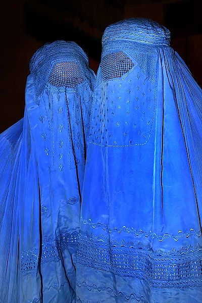 400px-Burqa_Afghanistan_01